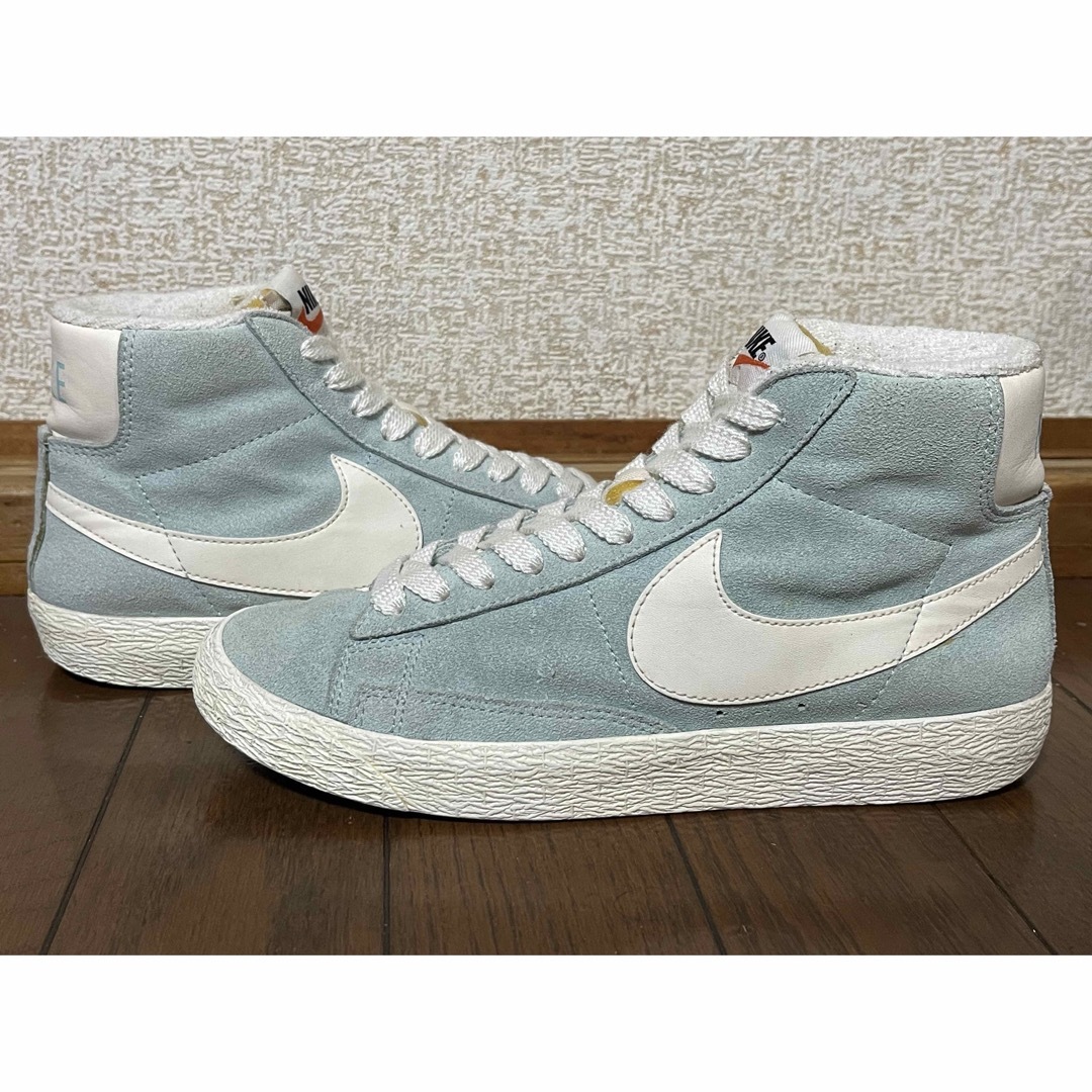 NIKE(ナイキ)のNIKE BLAZER MID PRM VNTG 23.0cm レディースの靴/シューズ(スニーカー)の商品写真