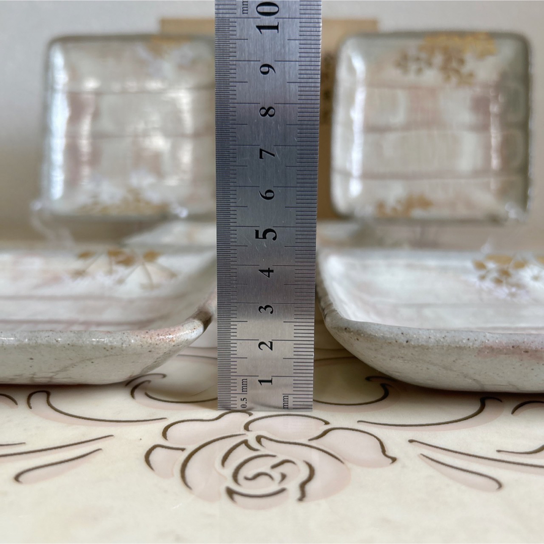 たち吉 - たち吉 平安橘吉 金彩草花 角皿揃 5枚セット 和食器 たち吉 - たち吉 平安橘吉 金彩草花 角皿揃 5枚セット 和食器