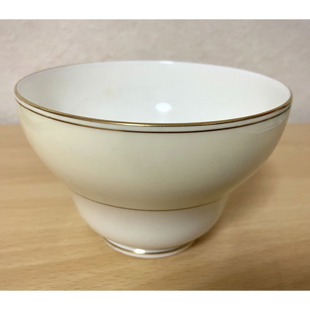 WEDGWOOD(ウェッジウッド)のウェッジウッド  クリームイエローゴールドトリム　ティーセット　美品 インテリア/住まい/日用品のキッチン/食器(食器)の商品写真