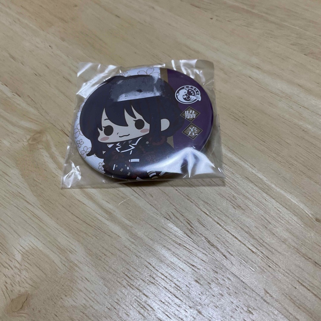 刀剣 バッジ 脇差 エンタメ/ホビーのアニメグッズ(バッジ/ピンバッジ)の商品写真