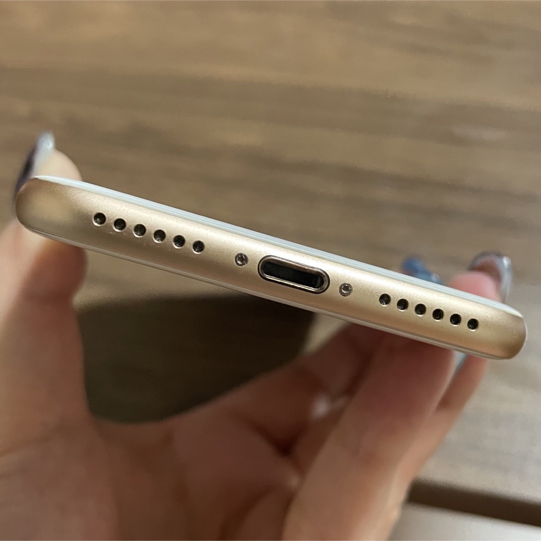 iPhone8 64GB Gold SIMフリー iPhone8 64GB Gold SIMフリー