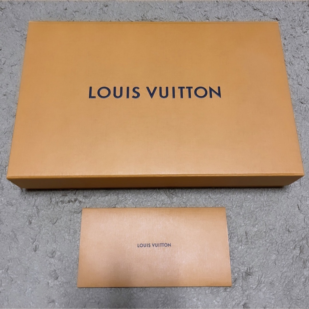 LOUIS VUITTON クラウド プリント Tシャツ 9