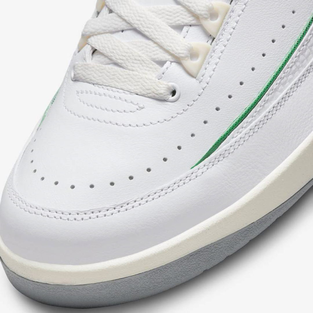 Jordan Brand（NIKE）(ジョーダン)のNike Air Jordan 2 Retro "Lucky Green" メンズの靴/シューズ(スニーカー)の商品写真