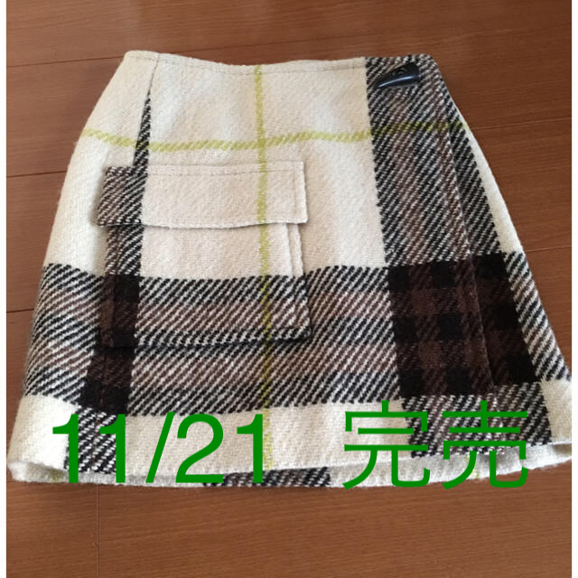 海外ブランド BURBERRY - バーバリー 巻きスカート ミニスカート - idp