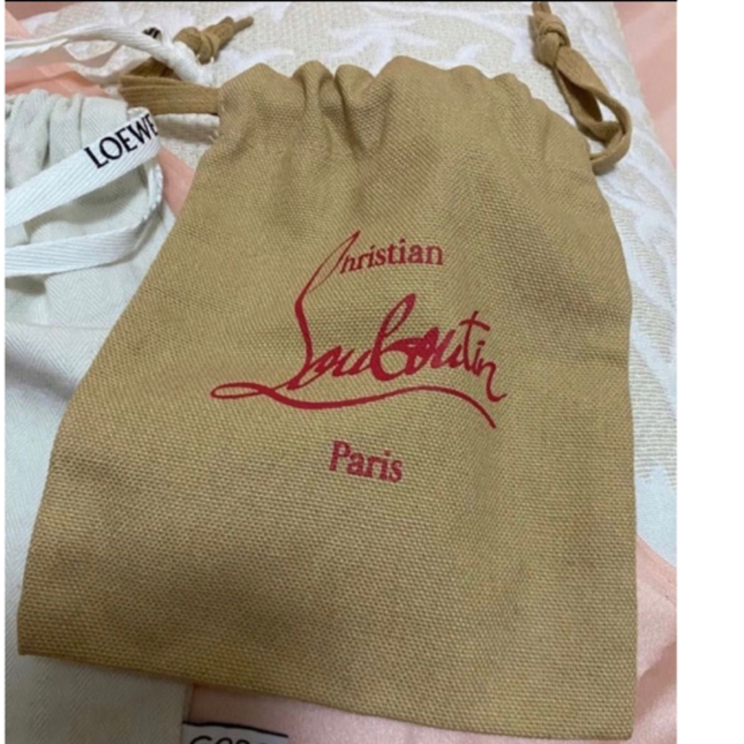 Christian Louboutin(クリスチャンルブタン)のルブタン保存袋　ルブタン　布袋　ブランド布袋　アクセサリーケース　小さめ財布　 レディースのバッグ(ショップ袋)の商品写真