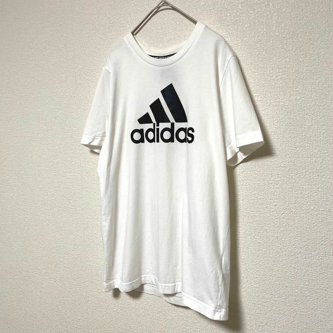 adidas(アディダス)のa16 adidas 半袖 Tシャツ トップス 白 プリントロゴ黒 キッズ/ベビー/マタニティのキッズ服男の子用(90cm~)(Tシャツ/カットソー)の商品写真