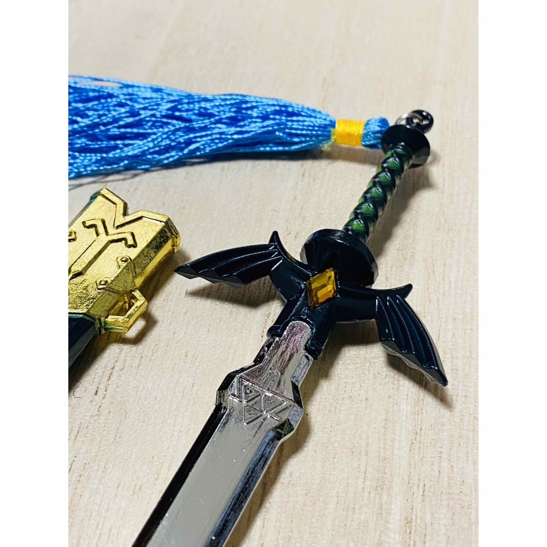マスターソード ゼルダの伝説 剣 ミニ武器 アクセサリー キーホルダーフィギュア