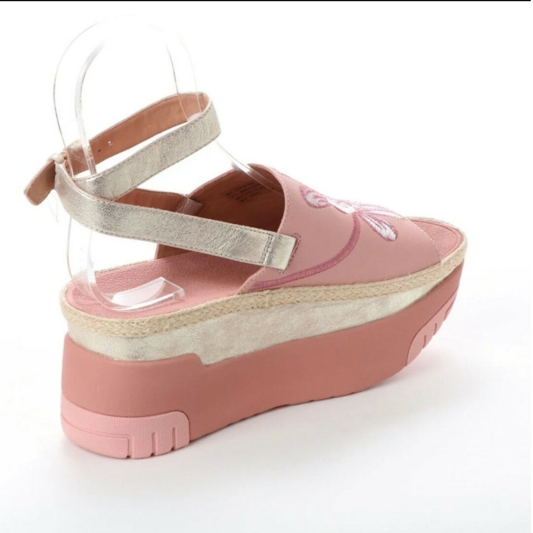 fitflop(フィットフロップ)のフィットフロップ  サンダル 厚底 EMBROIDERY PLATFORM レディースの靴/シューズ(サンダル)の商品写真