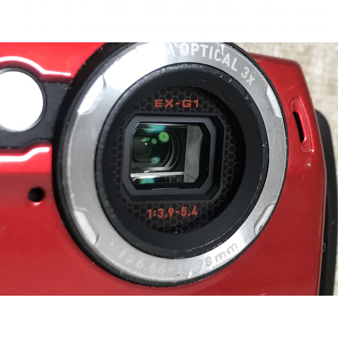 CASIO(カシオ)のCASIO EXILIM EX-G1 RED スマホ/家電/カメラのカメラ(コンパクトデジタルカメラ)の商品写真