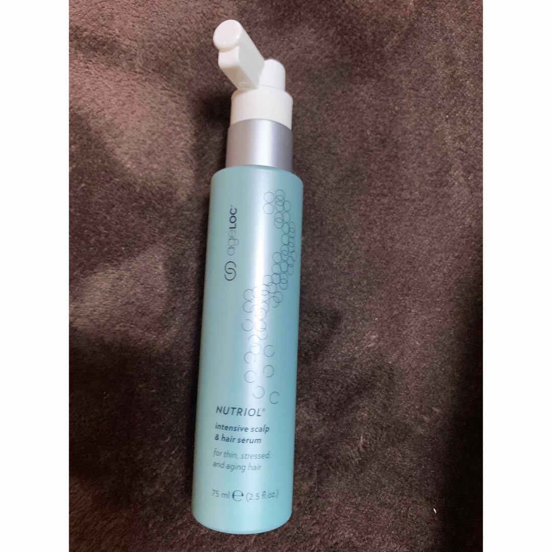 ageLOC® ニュートリオール スカルプ & ヘアー セラムの通販 by バンド