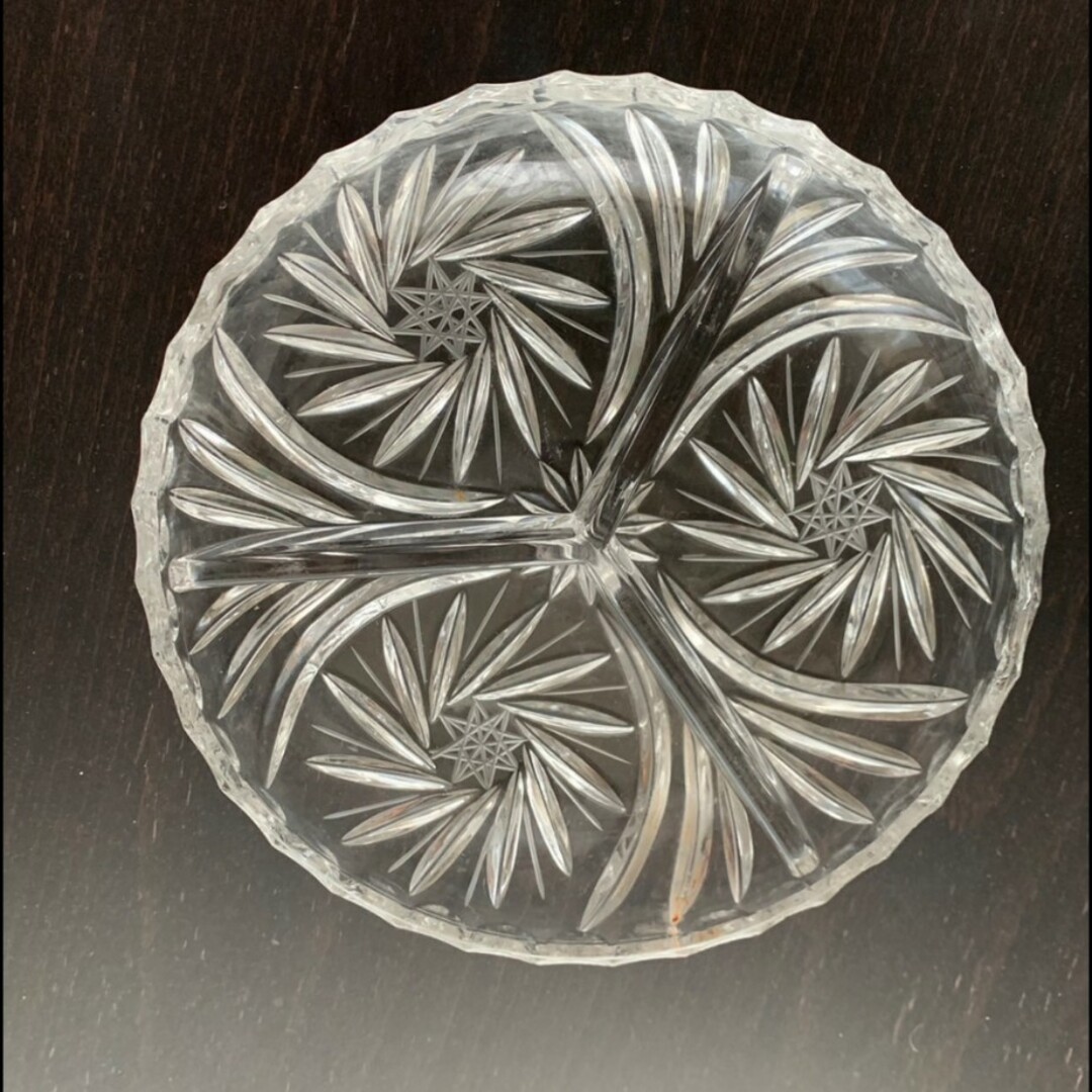 未使用　アンティーク　クリスタルガラス　飾り皿のサムネイル