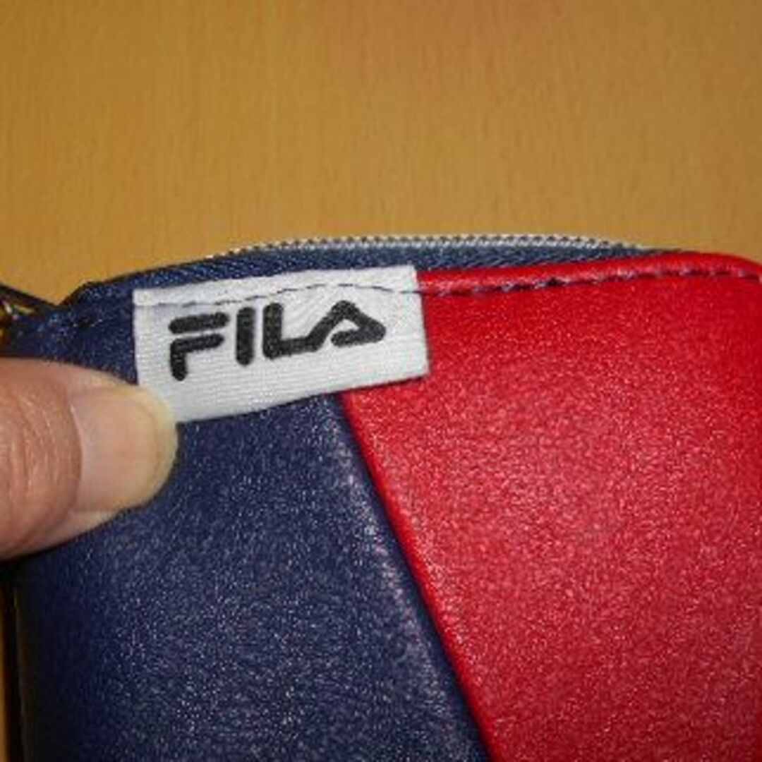 FILA(フィラ)の新品・未使用💎　FILA　長財布（ラウンド型） メンズのファッション小物(長財布)の商品写真