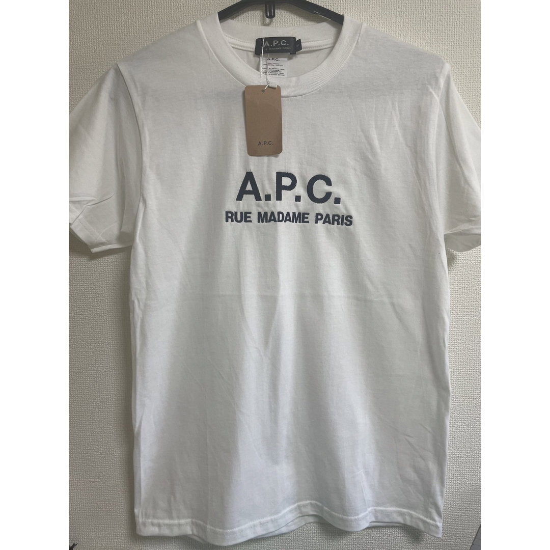 新品　apc ロゴ　Tシャツ | フリマアプリ ラクマ