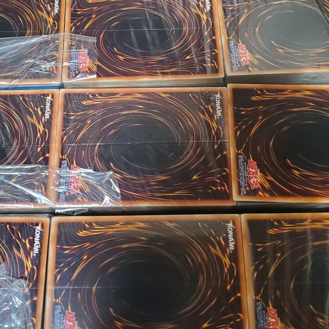 遊戯王 スーパーレア以上 約1000枚 まとめ売り 遊戯王 スーパーレア以上 約1000枚 まとめ売り