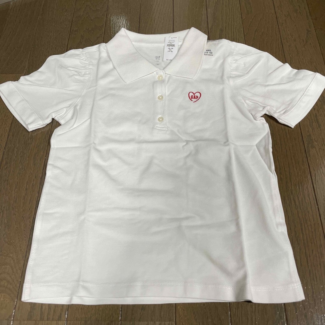 GAP Kids(ギャップキッズ)の新品　GAP ポロシャツ　キッズX XL キッズ/ベビー/マタニティのキッズ服女の子用(90cm~)(Tシャツ/カットソー)の商品写真