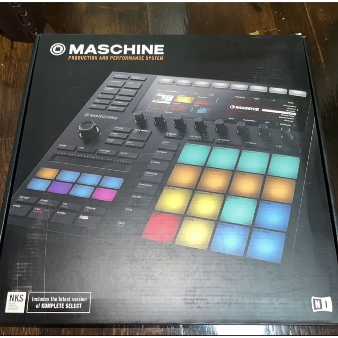 MASCHINE MK3 トランスファーID付き 楽器のDTM/DAW(MIDIコントローラー)の商品写真