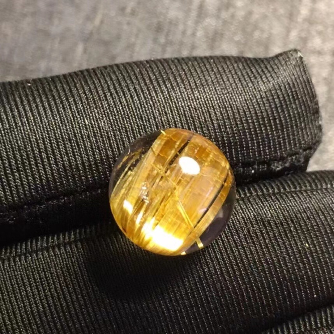 ⭐︎【天然】タイチンクオーツ 丸玉 13.4mmの通販 by Rui|ラクマ 【天然】タイチンクオーツ 丸玉 13.4mm
