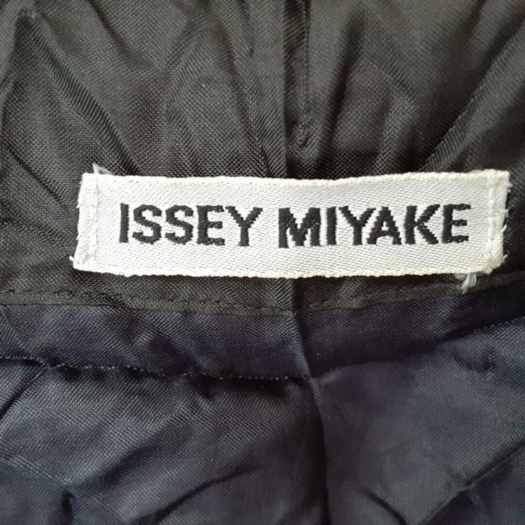 ISSEY MIYAKE(イッセイミヤケ)のイッセイミヤケ ジャケット サイズM美品  - レディースのジャケット/アウター(その他)の商品写真