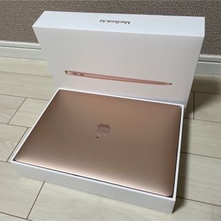 マック(Mac (Apple))のMacBook Air 2020 8GB 256GB バッテリー100%(ノートPC)