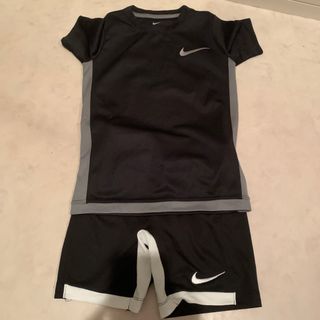 ナイキ(NIKE)の正規品　ナイキ　スポーツウェア　キッズ　130(ウェア)