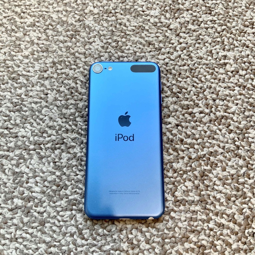 iPod touch(アイポッドタッチ)のiPod touch 第7世代 32GB Appleアップル アイポッド 本体 スマホ/家電/カメラのオーディオ機器(ポータブルプレーヤー)の商品写真