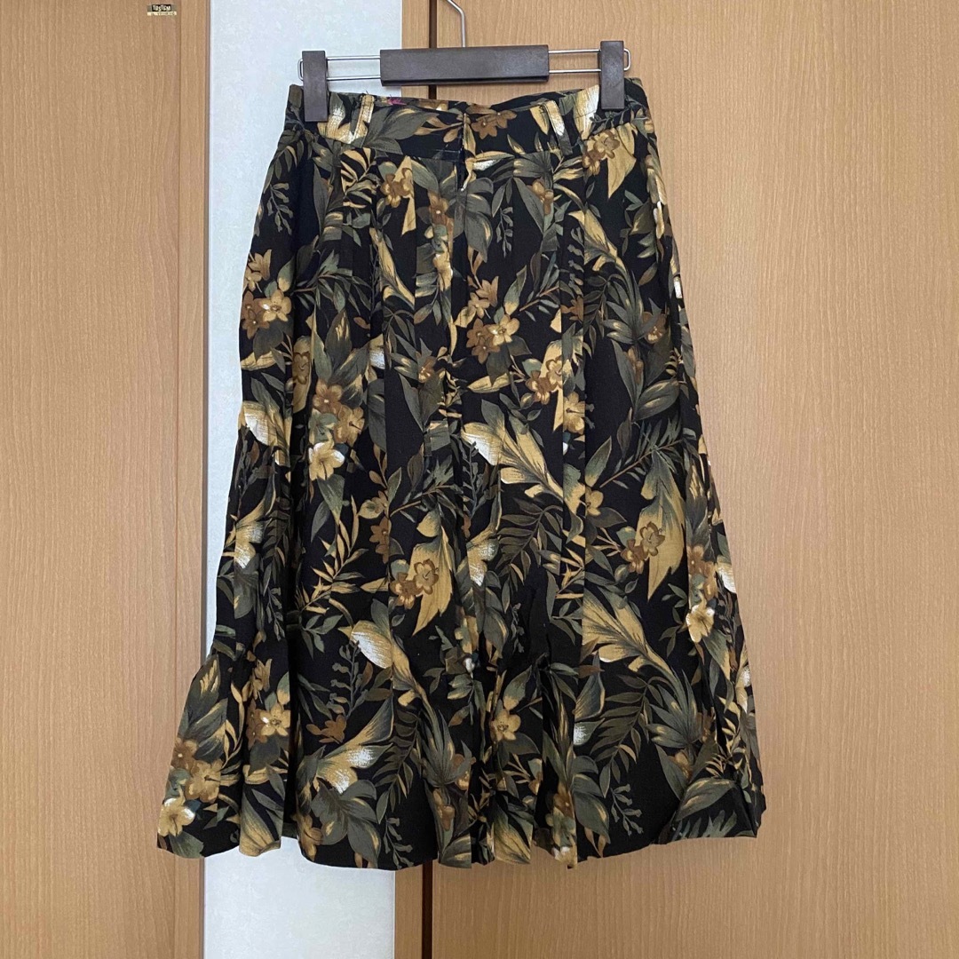 古着　花柄　スカート レディースのスカート(ひざ丈スカート)の商品写真
