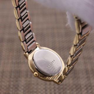 Saint Laurent - 箱付き【新品電池】YvessaintLaurent/2200 動作良好