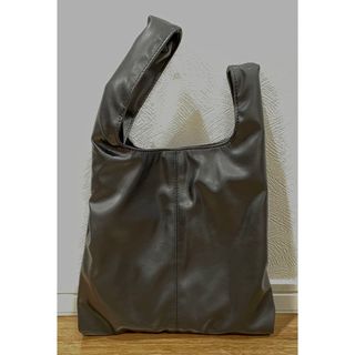 ザラ(ZARA)のミニマル　トートバッグ　ZARA  ブラック(トートバッグ)