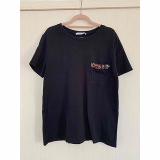 ザラ(ZARA)のZARA ザラ　Tシャツ　ブラック　黒　お洒落　シンプル(Tシャツ(半袖/袖なし))