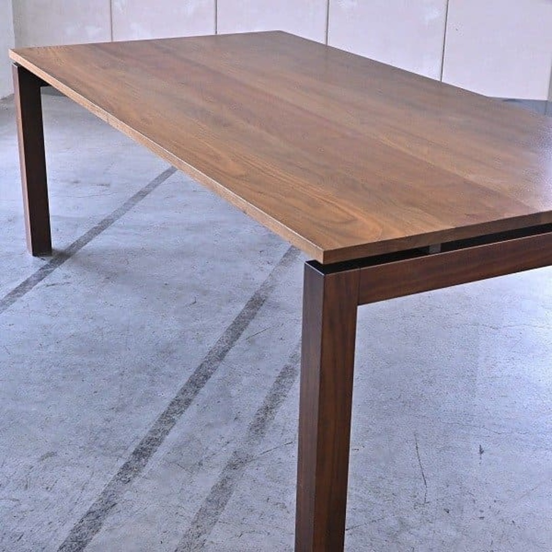 Ritzwell 50万「FV TABLE」ダイニングテーブル ウォールナット材 食卓