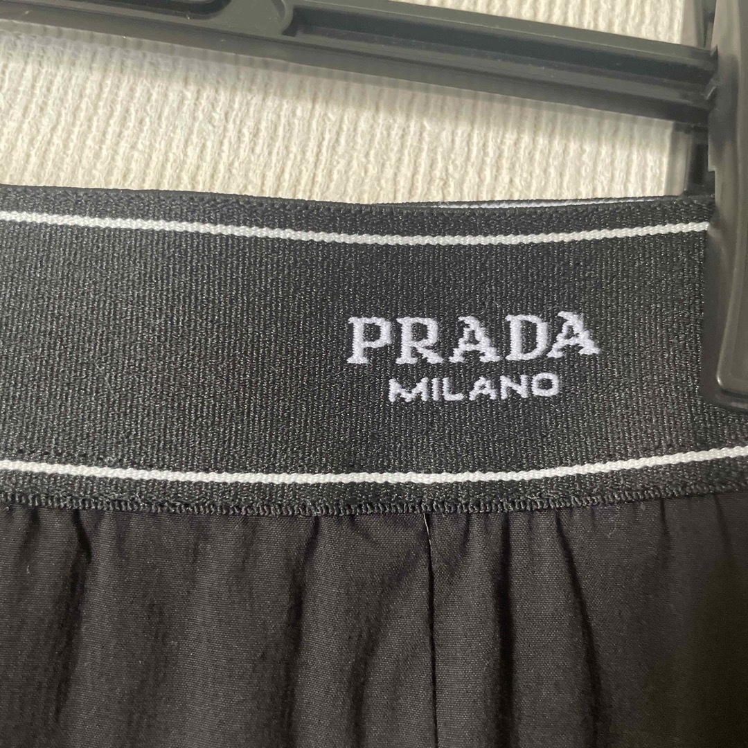 PRADA(プラダ)のプラダ　スカート レディースのスカート(ひざ丈スカート)の商品写真