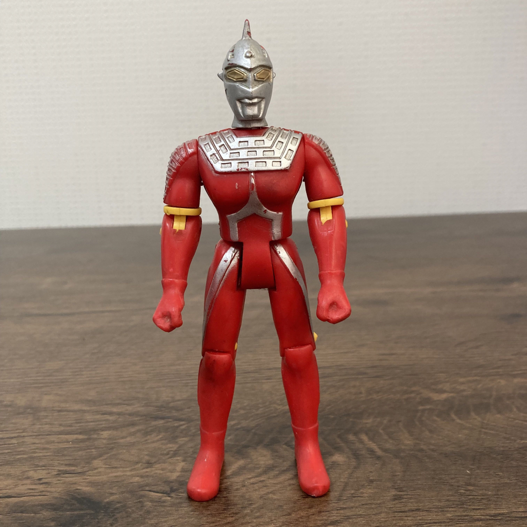 ウルトラマンセブン　可動　フィギュア