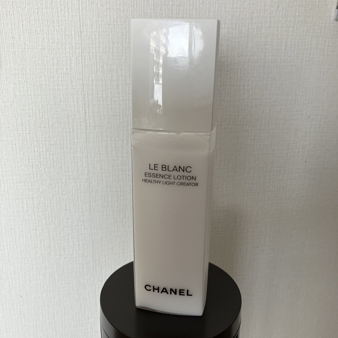 CHANEL ルブラン　エッセンスローション