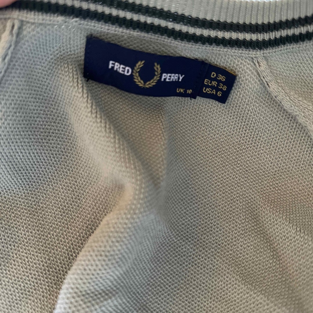 FRED PERRY(フレッドペリー)のFRED PERRY×RAY BEAMS ビームスのカーディガン レディースのトップス(カーディガン)の商品写真