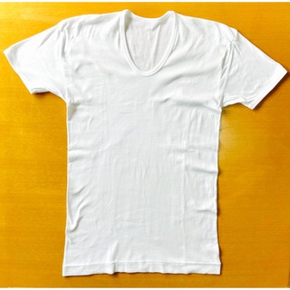 \Ｔシャツ／U首半袖(M)新品・着心地良い良質コットン、洗い替えに便利(Tシャツ/カットソー(半袖/袖なし))