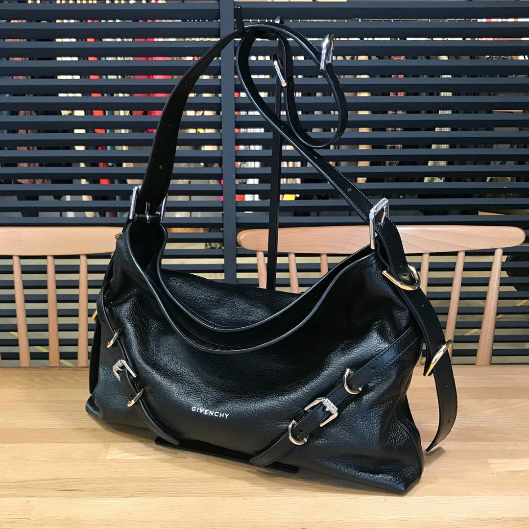 GIVENCHY ジバンシー ショルダー バッグ カーフスキン ブラック