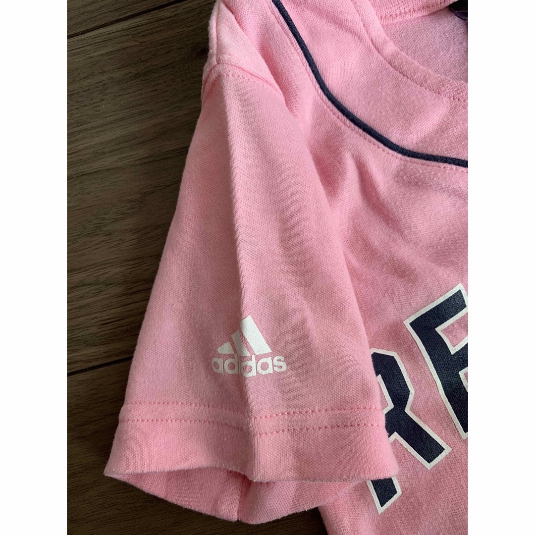 adidas(アディダス)のレッドソックス アディダスユニフォーム 女の子用 ピンク 2T キッズ/ベビー/マタニティのキッズ/ベビー/マタニティ その他(その他)の商品写真