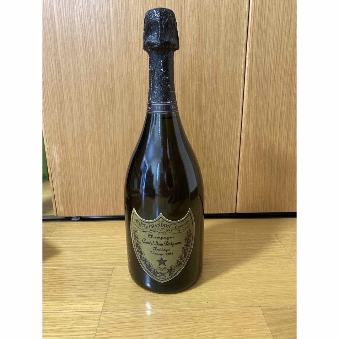 Dom Pérignon(ドンペリニヨン)の希少！！ドンペリニヨン　エノテーク　ヴィンテージ1964 食品/飲料/酒の酒(シャンパン/スパークリングワイン)の商品写真