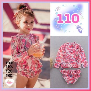 ⭐️ SALE【人気】110㎝ 花柄 ピンク ラッシュガード 2点セット(水着)