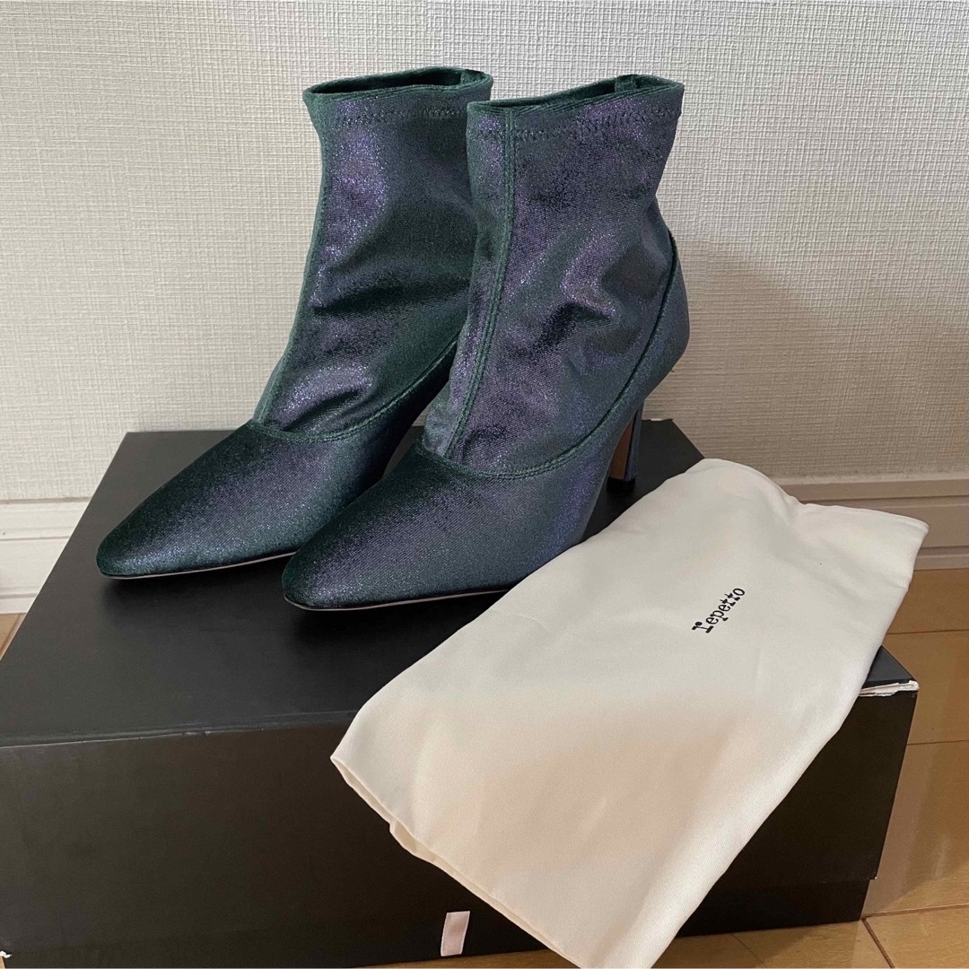 repetto(レペット)のrepetto パンプス　未使用 レディースの靴/シューズ(ハイヒール/パンプス)の商品写真