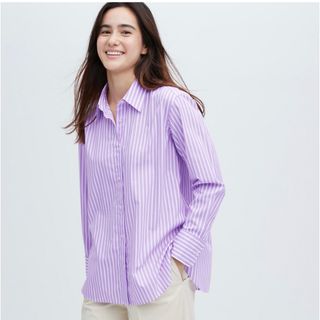 ユニクロ(UNIQLO)のUNIQLO コットンストライプシャツ　新品(シャツ/ブラウス(長袖/七分))