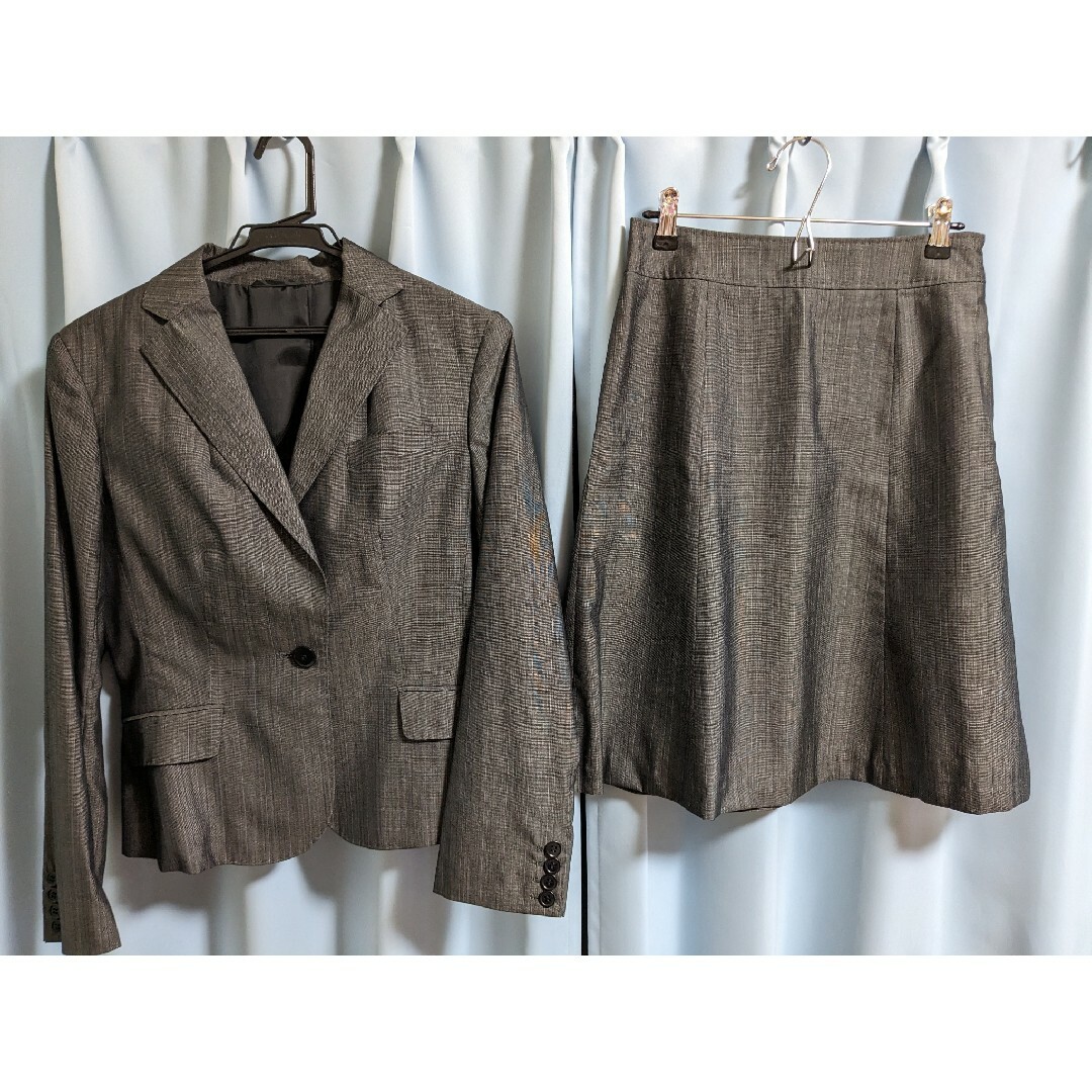 THE SUIT COMPANY(スーツカンパニー)のTHE SUIT COMPANY 夏用スーツ レディースのフォーマル/ドレス(スーツ)の商品写真