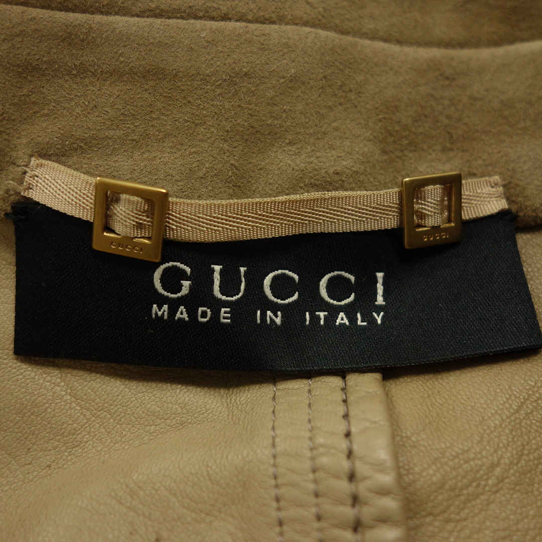 Gucci(グッチ)のグッチ レザージャケット スエードレザー ベルトデザイン レディース【AFA9】 レディースのジャケット/アウター(その他)の商品写真