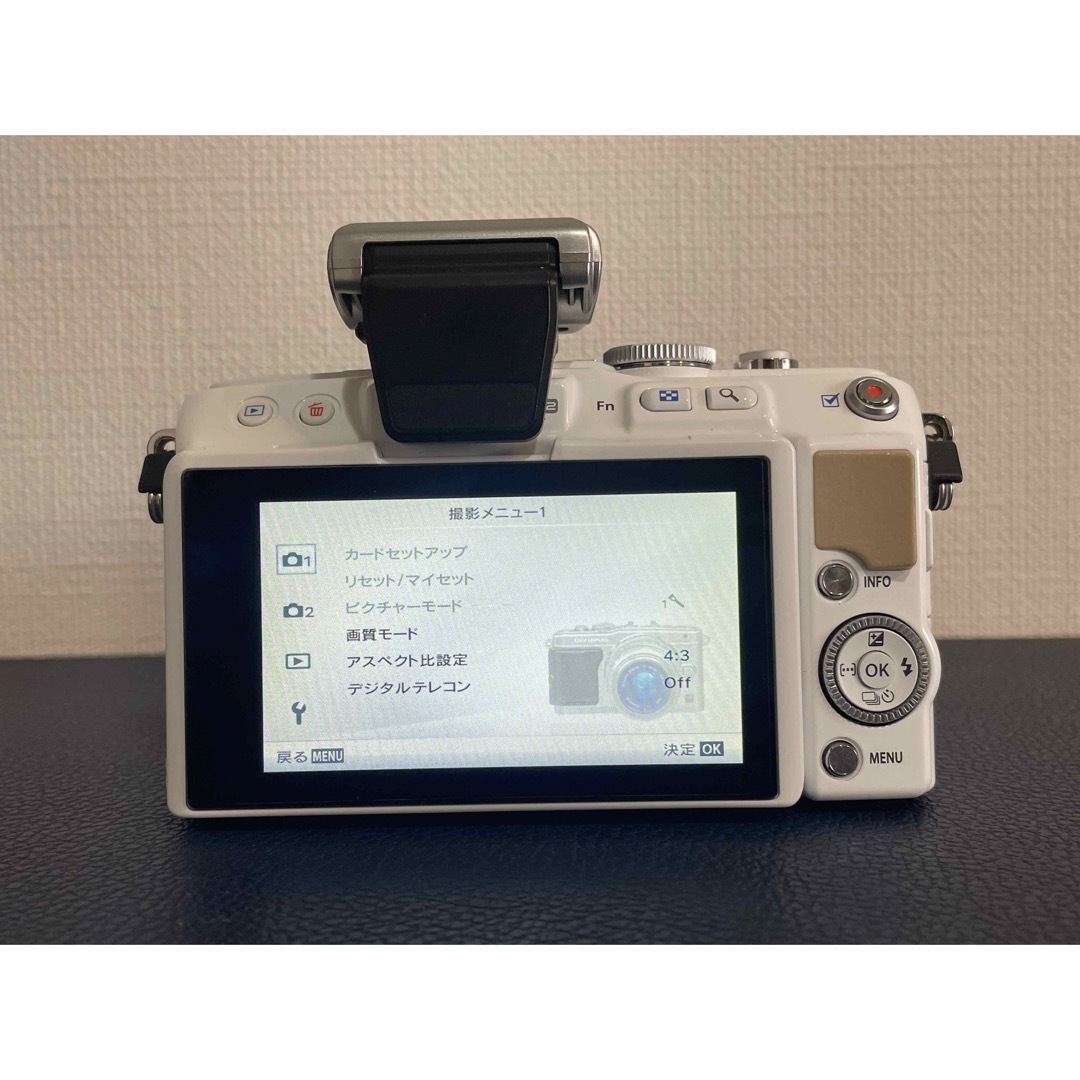 美品 OLYMPUS PEN Lite E-PL5 レンズキット ホワイト 2