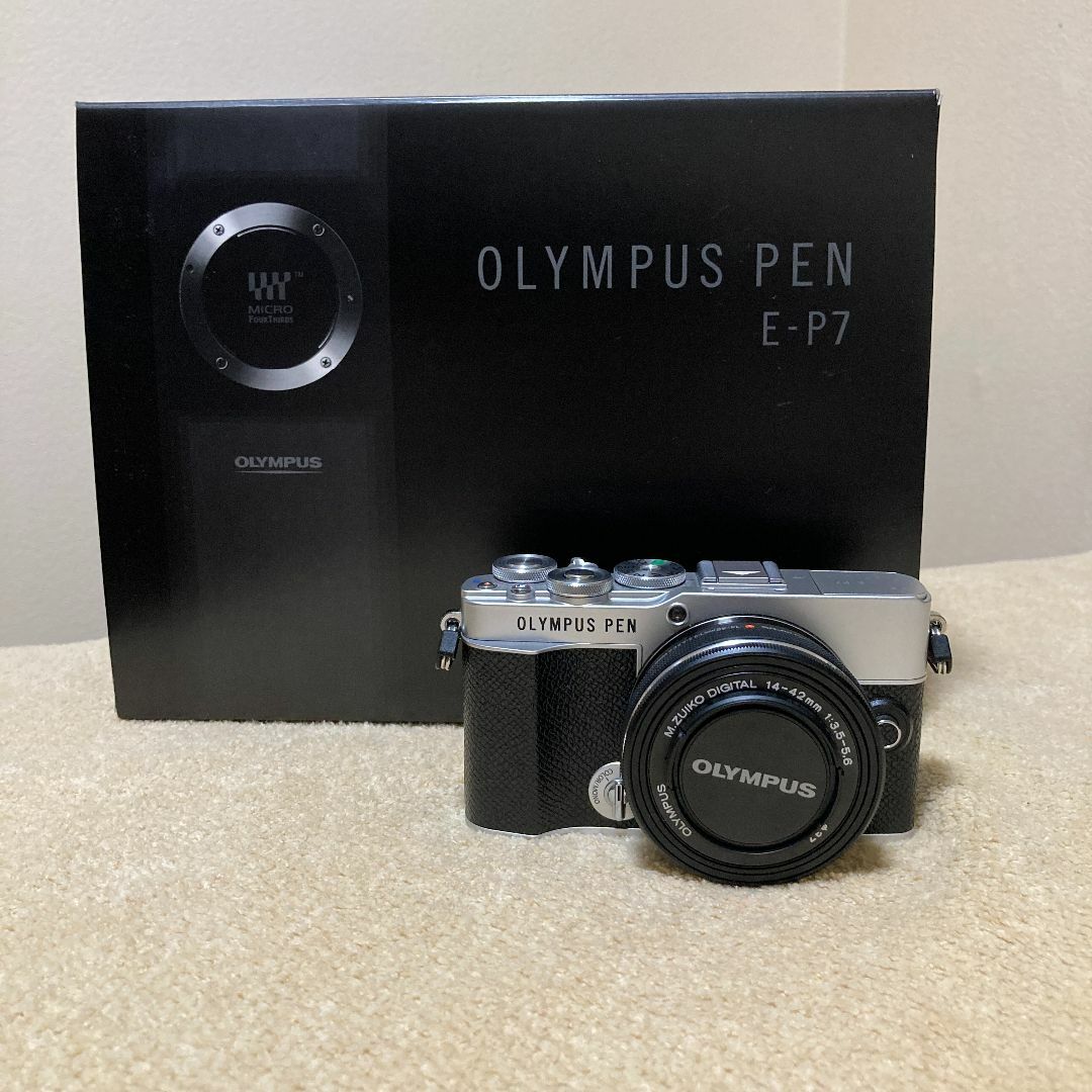 【極美】OLYMPUS PEN E-P7 標準レンズキットミラーレス一眼