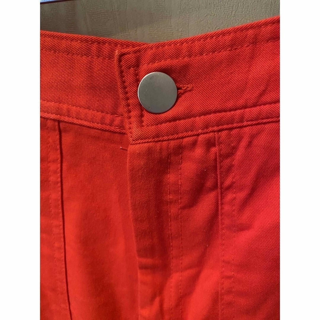 ZARA(ザラ)のZARA 赤 カーゴパンツ ワイドパンツ M メンズのパンツ(ワークパンツ/カーゴパンツ)の商品写真