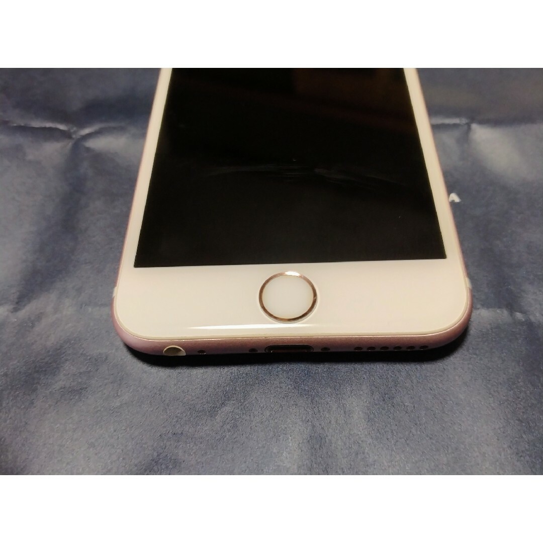 iPhone(アイフォーン)のiPhone 6s Rose Gold 32 GB docomo スマホ/家電/カメラのスマートフォン/携帯電話(スマートフォン本体)の商品写真