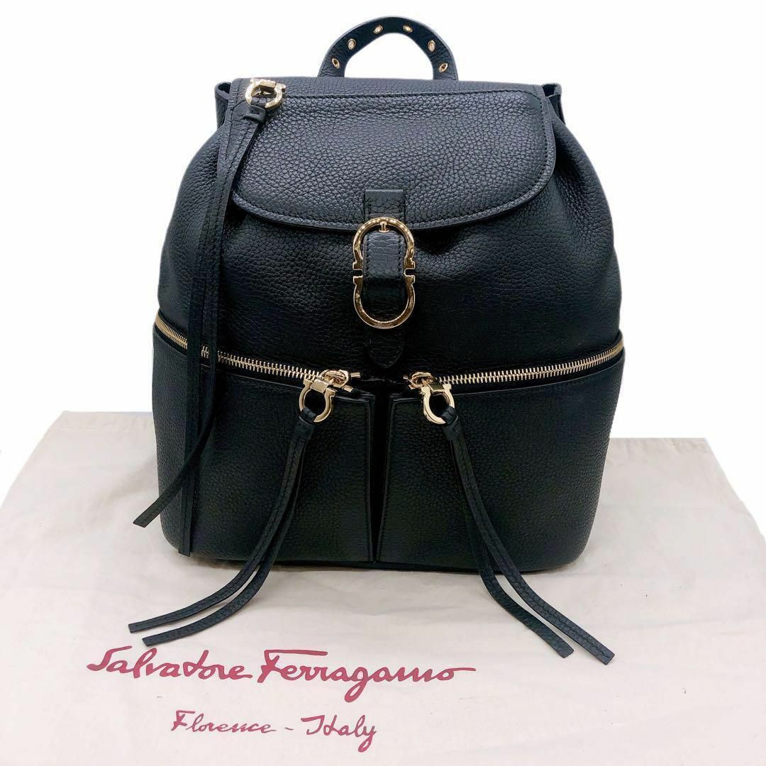 Salvatore Ferragamo バックパック リュックサック レザー 黒