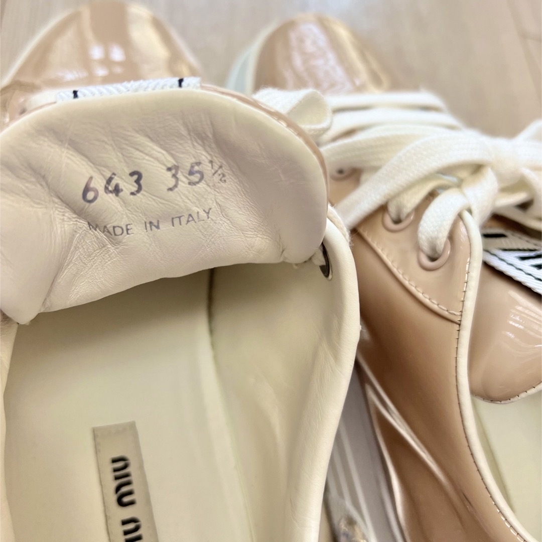 履き心地◎ miumiu ミュウミュウ レザー スニーカー 厚底 クリスタル