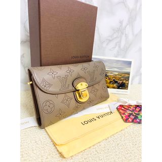 ルイヴィトン(LOUIS VUITTON)の✴︎美品　ルイヴィトン ポルトフォイユ アメリア モノグラム マヒナ 長財布(財布)